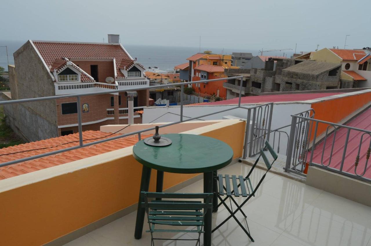 Apartamento T1 Mobiliado Com Wi-Fi Praia Exterior photo